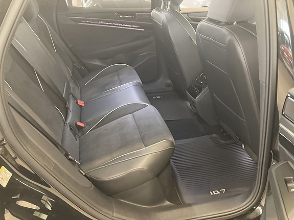 Volkswagen ID.7 10 of 26
