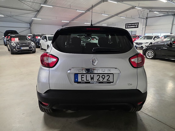 Renault Captur 4 of 10
