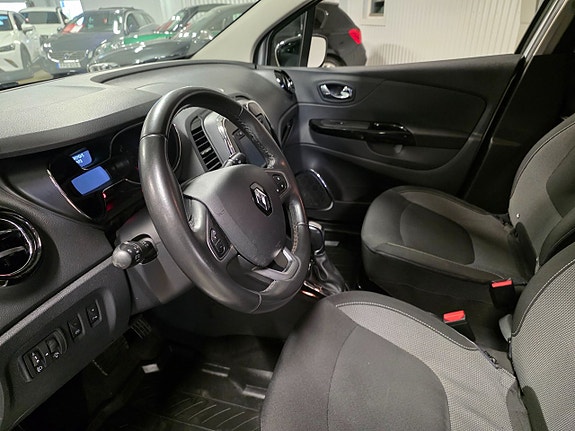 Renault Captur 6 of 10
