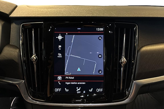 Volvo V90 Cross Country 19 of 23