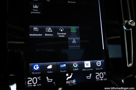 Volvo XC40 16 of 20
