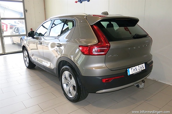 Volvo XC40 6 of 20