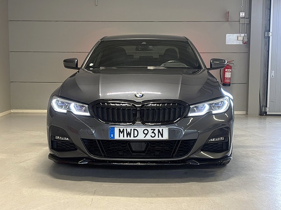 BMW 320d 7 of 30