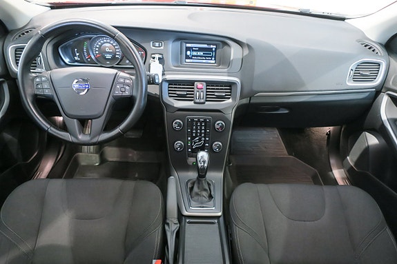 Volvo V40 6 of 12