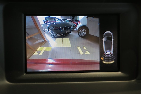 Volvo V40 9 of 12