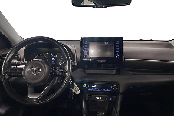 Toyota Yaris 11 of 26