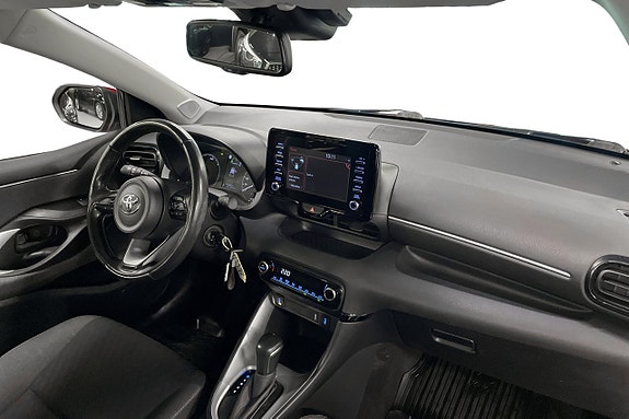 Toyota Yaris 15 of 26