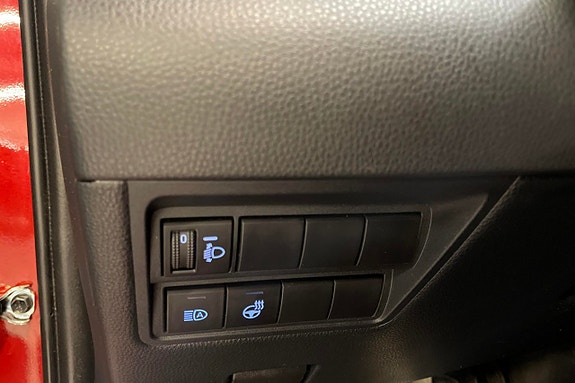 Toyota Yaris 24 of 26