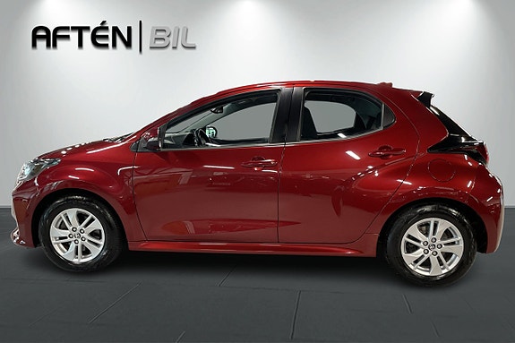 Toyota Yaris 6 of 26