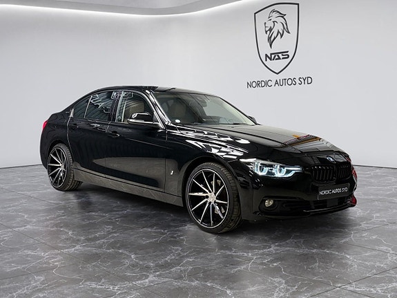 BMW 330e 8 of 23