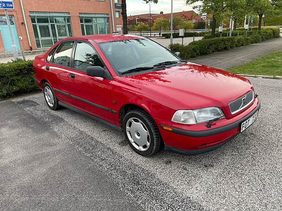 Volvo S40 5 of 23