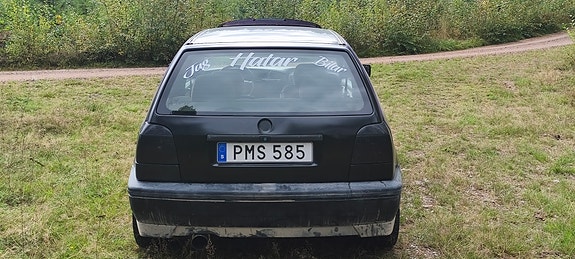 Volkswagen Golf III 2 of 19