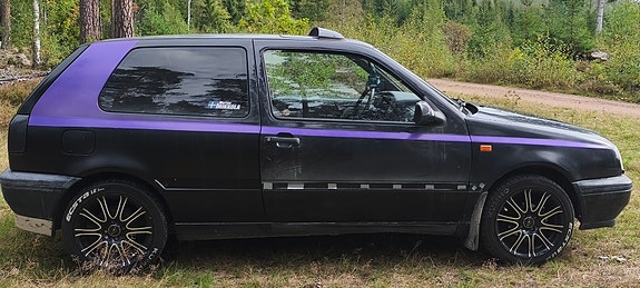 Volkswagen Golf III 3 of 19