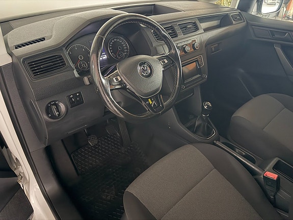Volkswagen Caddy Maxi 15 of 17