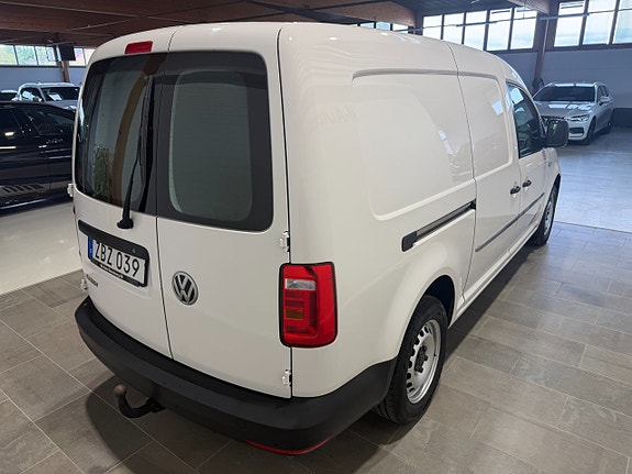 Volkswagen Caddy Maxi 5 of 17