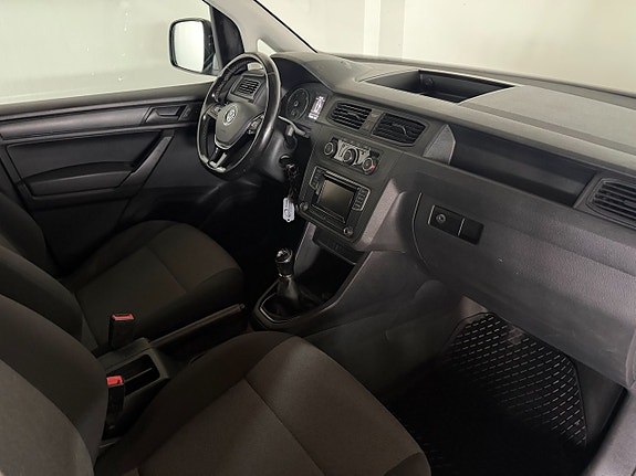 Volkswagen Caddy Maxi 13 of 17
