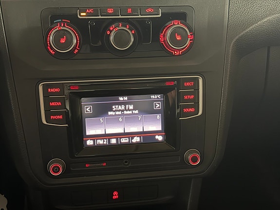 Volkswagen Caddy Maxi 17 of 17