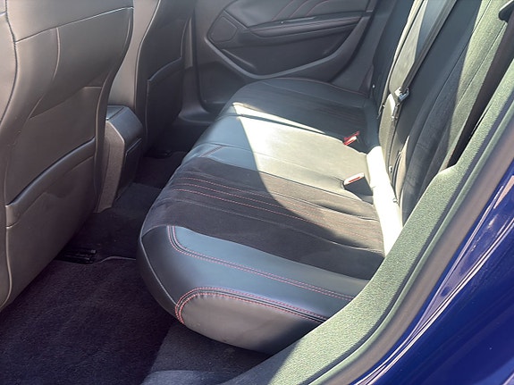 Peugeot 308 17 of 18