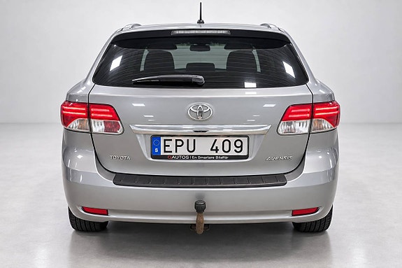 Toyota Avensis 7 of 28