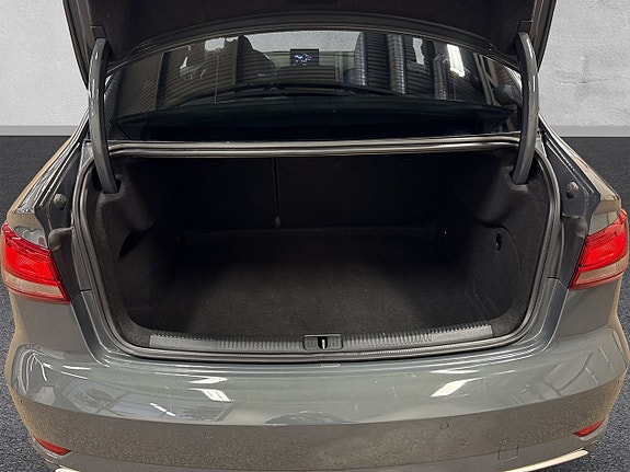 Audi A3 10 of 24
