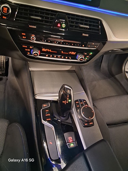 BMW 520d 12 of 23