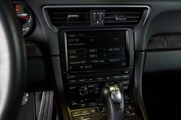 Porsche 911 Turbo S 15 of 21