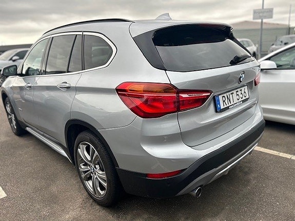 BMW X1 5 of 6