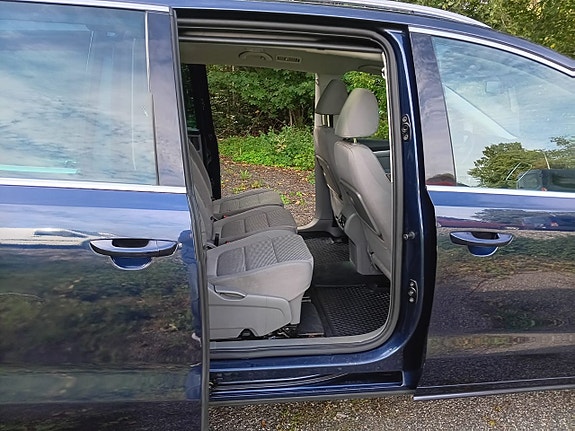 Volkswagen Sharan 9 of 16