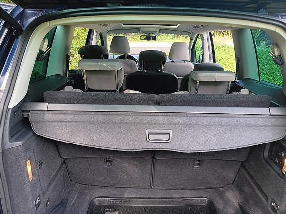 Volkswagen Sharan 12 of 16