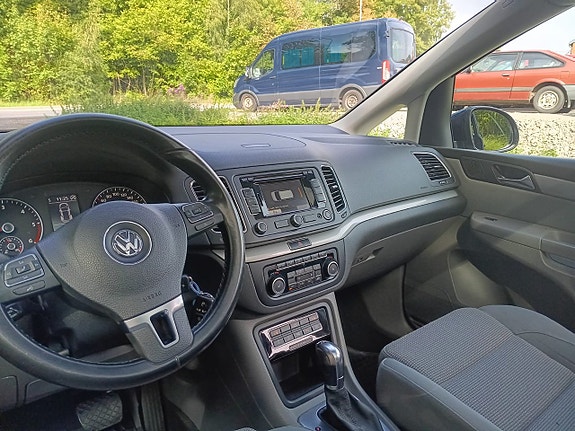 Volkswagen Sharan 13 of 16