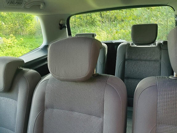 Volkswagen Sharan 11 of 16
