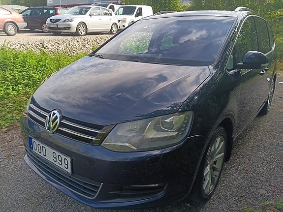 Volkswagen Sharan 2 of 16