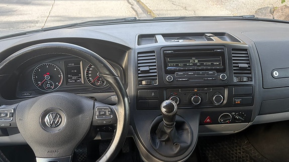 Volkswagen Transporter 8 of 8