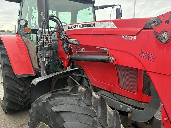 Massey Ferguson 5480 2 of 5