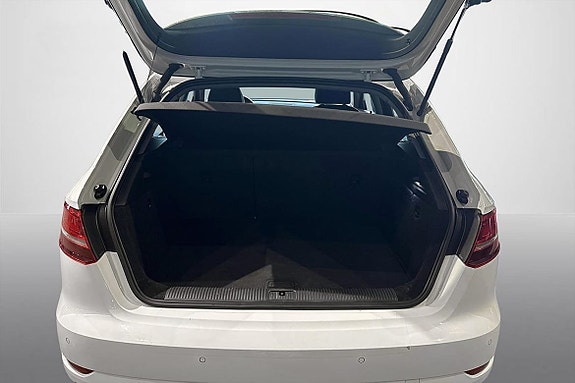 Audi A3 11 of 16