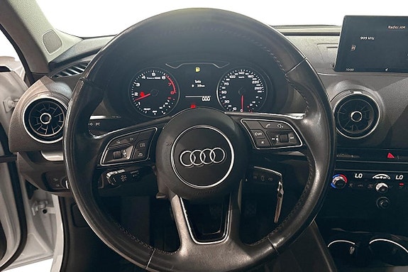 Audi A3 14 of 16