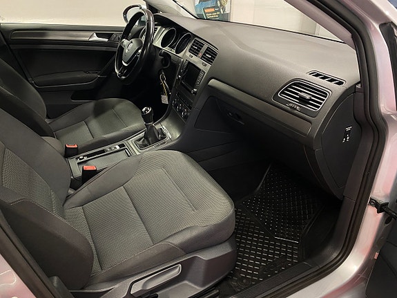 Volkswagen Golf I 11 of 19