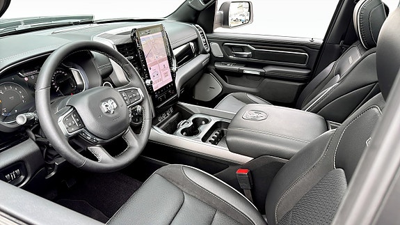 Dodge RAM 1500 8 of 9