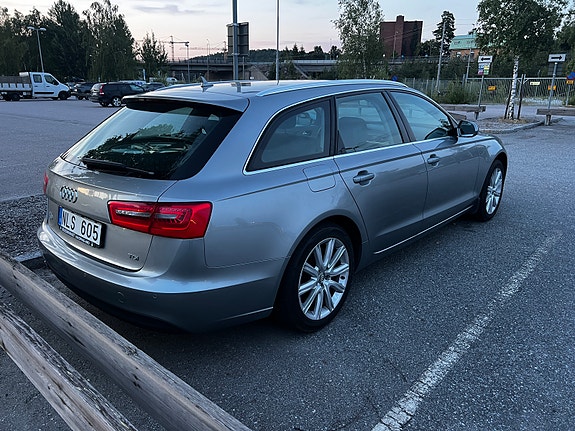 Audi A6 10 of 10