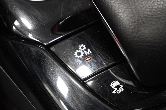 Mercedes-Benz A35 9 of 21