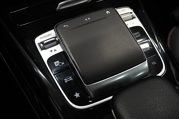 Mercedes-Benz A35 10 of 21
