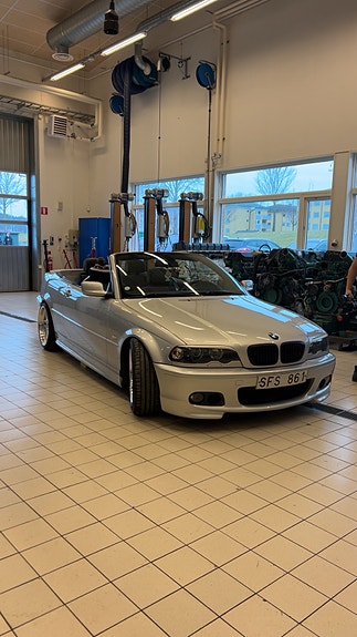 BMW 325Ci 7 of 7