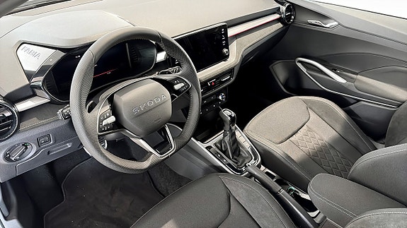 Skoda Fabia 5 of 10