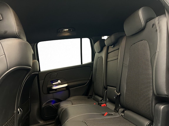 Mercedes-Benz EQB300 18 of 30