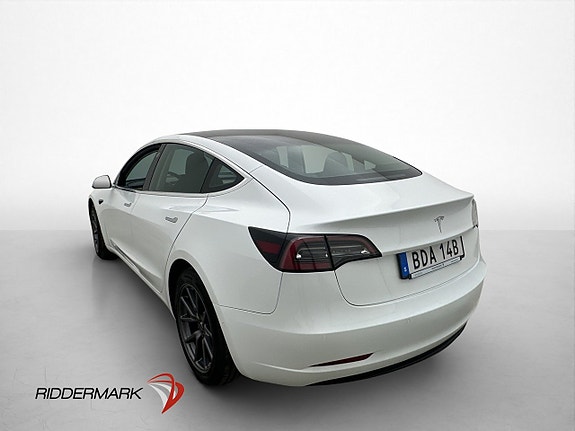 Tesla Model 3 9 of 30
