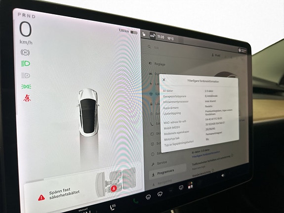 Tesla Model 3 20 of 30
