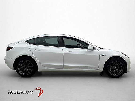 Tesla Model 3 5 of 30