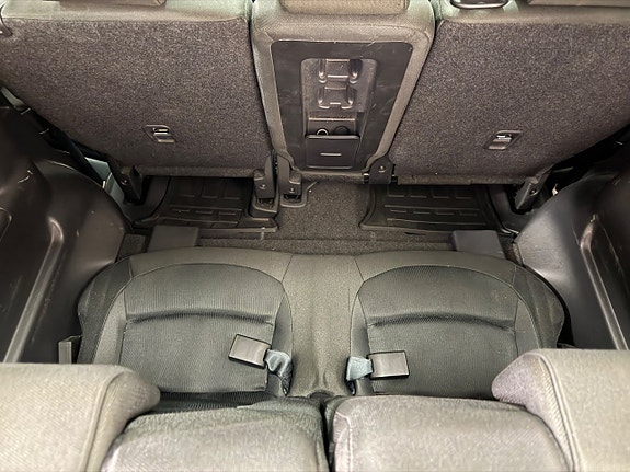 Nissan Qashqai+2 11 of 13