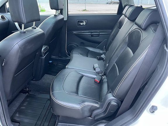 Nissan Qashqai+2 15 of 22