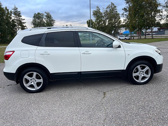 Nissan Qashqai+2 6 of 22